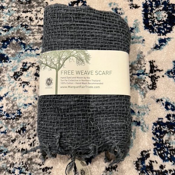 NWT Marguet Charcoal scarf - Picture 3 of 4